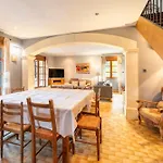 Domaine Des Maladieres Villa
