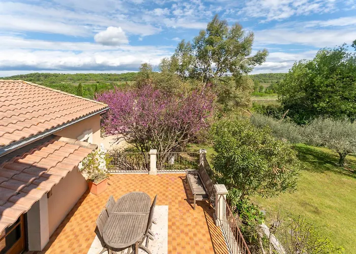 Domaine Des Maladieres Villa *